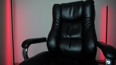 Danny online show from October 7, 9:49 am