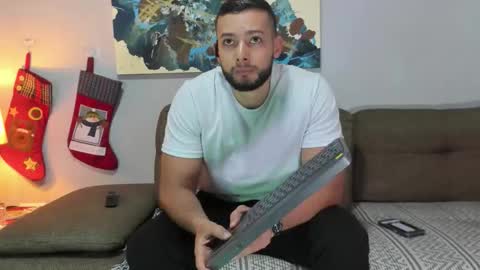 Calix  Independient model Insta and twt Calixsnake online show from December 20, 6:59 pm