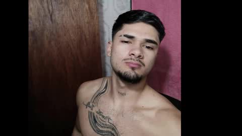    online show from March 17, 11:04 am