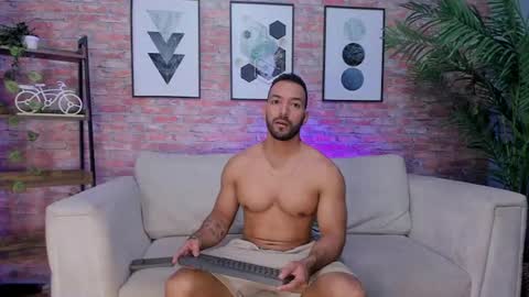 jack_kum online show from July 16, 7:50 pm