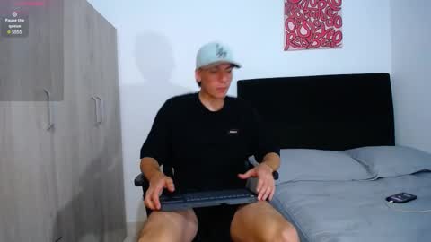 Snapshot of jack_norizz chatting on February 20, 4:39 am INDEPENDENT MODEL online show from February 20, 4:39 am