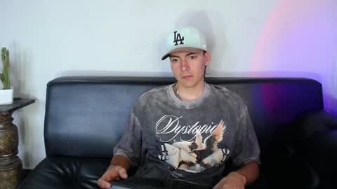 Snapshot of jack_norizz chatting on January 17, 3:00 pm INDEPENDENT MODEL online show from January 17, 3:00 pm