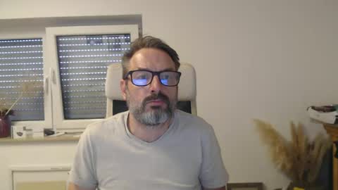 jackbauer9999 online show from July 2, 5:07 pm