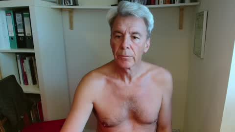 jackblack650 online show from April 29, 8:30 am