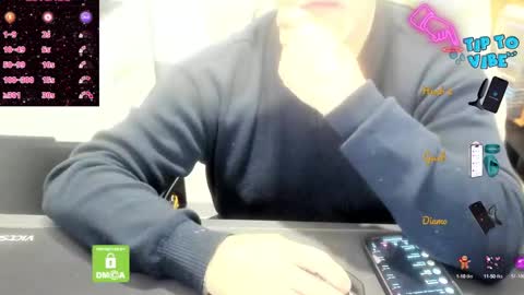 Snapshot of jackbrgs chatting on December 3, 11:29 am J-Mitchel online show from December 3, 11:29 am