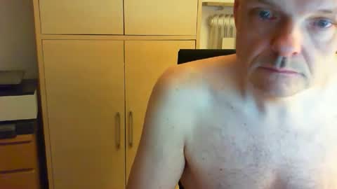 jackdus74 online show from September 18, 3:43 am