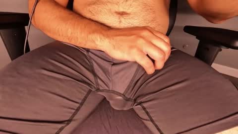 Snapshot of jackenwatch chatting on September 12, 8:38 am jackenwatch online show from September 12, 8:38 am