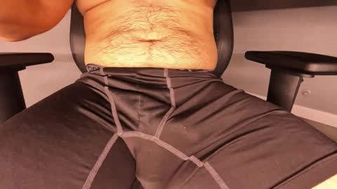 Snapshot of jackenwatch chatting on October 12, 6:39 am jackenwatch online show from October 12, 6:39 am