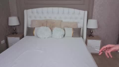 Jackie online show from March 25, 8:37 pm