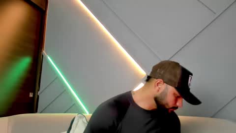 Jackson Wayne online show from March 6, 11:14 am