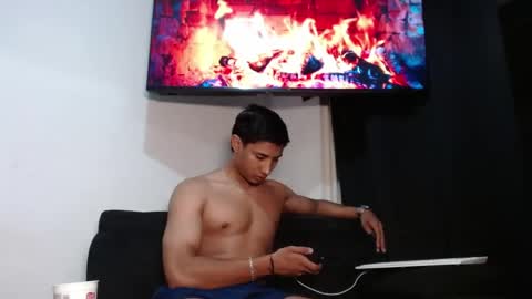 Jackson Cooper online show from June 5, 2:40 am