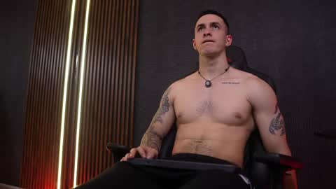 Jackson Olsen online show from June 4, 9:10 pm