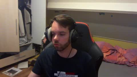 Jack online show from May 10, 9:43 pm