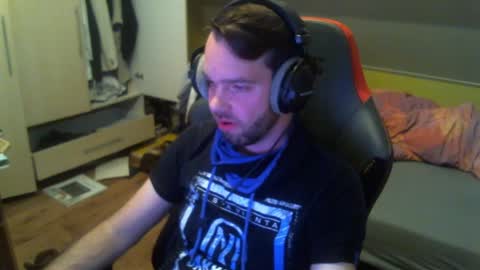 Jack online show from May 19, 6:04 pm