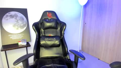 jacobb116 online show from February 5, 1:20 am