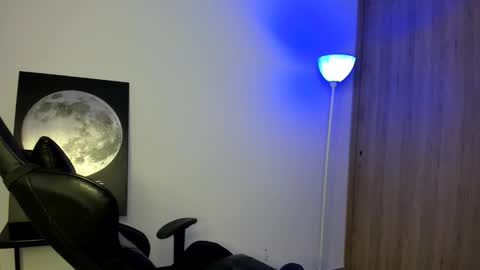 jacobb116 online show from February 27, 1:53 am