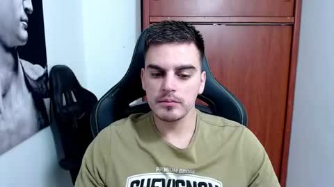 jacobjobs1 online show from June 15, 7:06 pm