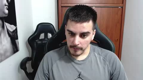 jacobjobs1 online show from July 29, 10:32 pm