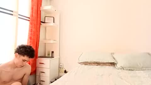 JACOB  ROBIN online show from February 8, 7:28 pm