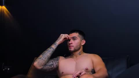 jacobsthorm online show from February 19, 9:28 am