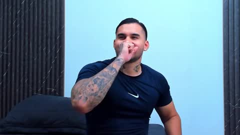 jacobsthorm online show from February 8, 3:32 am