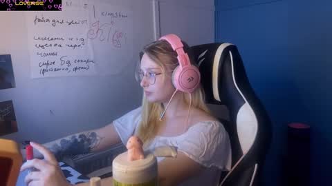 jacywinslat online show from March 6, 1:57 pm