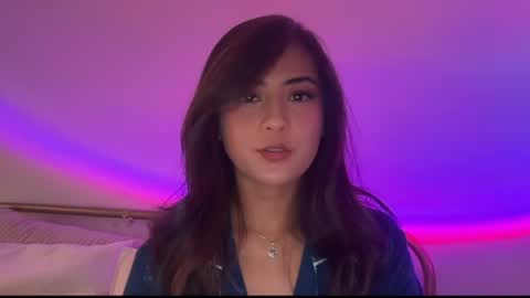 jade auraa online show from August 5, 4:31 am