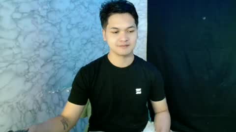jade_halo online show from June 12, 11:31 am