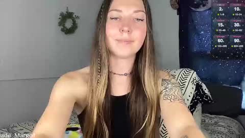 Snapshot of jade_margot chatting on February 25, 12:03 am Jade Margot online show from February 25, 12:03 am