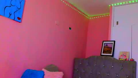 Jade Watson online show from May 21, 8:26 pm