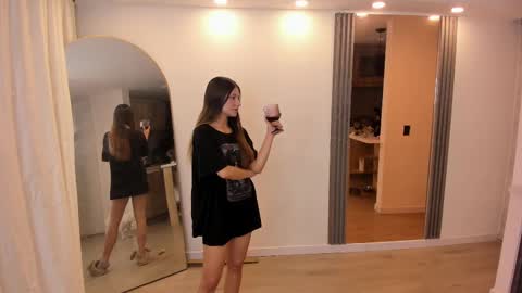 Jade online show from February 20, 1:25 am