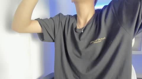 jadeestudios online show from January 9, 4:18 am