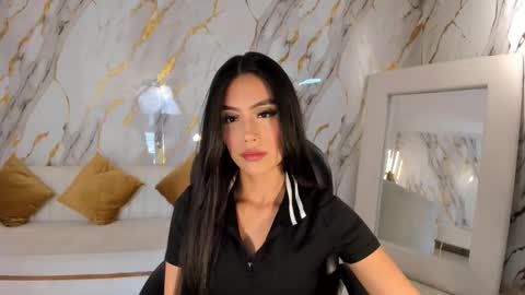 JADE EVANS online show from November 25, 4:06 pm