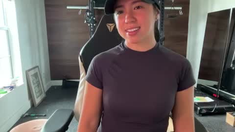 Jade Love online show from July 30, 6:30 pm