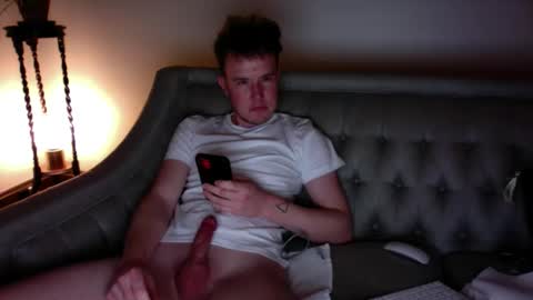 jadincle2 online show from January 19, 3:49 am