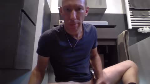 jak_81 online show from September 30, 6:13 am