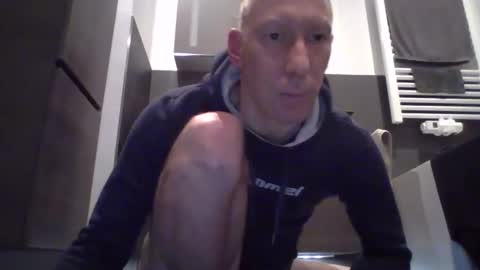 jak_81 online show from February 2, 7:27 am