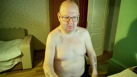 Snapshot of jake230975 chatting on February 24, 7:52 pm Jake2309 online show from February 24, 7:52 pm