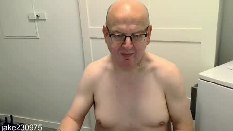 Snapshot of jake230975 chatting on September 18, 8:24 pm Jake2309 online show from September 18, 8:24 pm