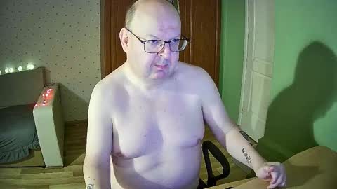 Snapshot of jake230975 chatting on December 8, 8:47 pm Jake2309 online show from December 8, 8:47 pm