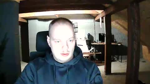 jake_341 online show from November 23, 7:23 pm