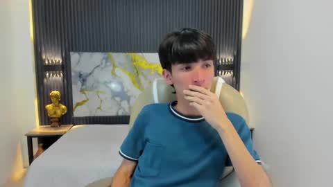 Snapshot of jake_evanss_ chatting on October 3, 8:39 pm JAKE online show from October 3, 8:39 pm