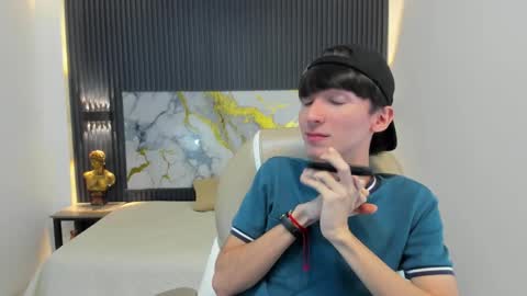 Snapshot of jake_evanss_ chatting on October 20, 8:14 pm JAKE online show from October 20, 8:14 pm