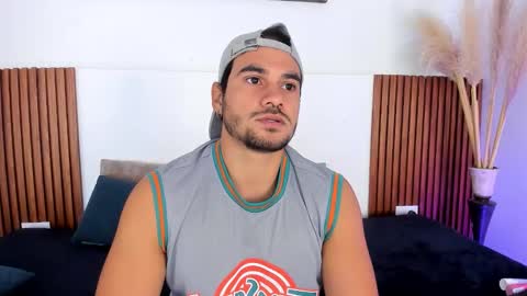 Jake  online show from November 16, 4:03 am