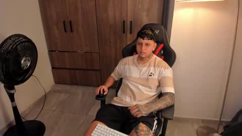 Jake Pons online show from June 10, 10:25 am