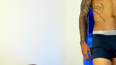 Santiago online show from February 16, 2:20 am