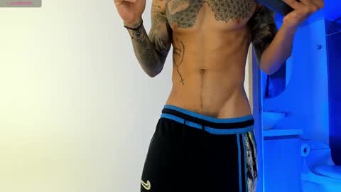 Santiago online show from February 25, 5:30 am