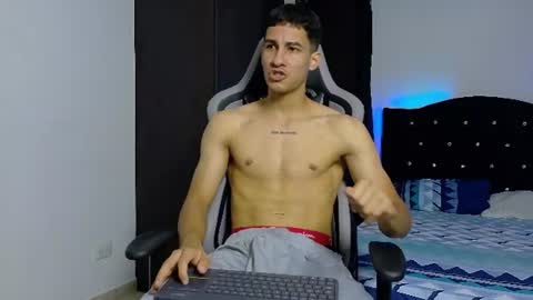JakeMonroe online show from June 10, 9:02 pm