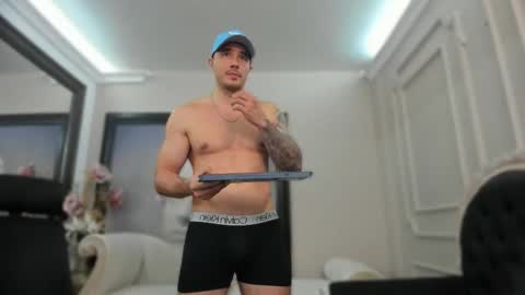 jakestone_1 online show from October 29, 4:14 am