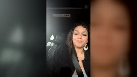 jallurexo online show from January 8, 11:43 pm